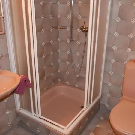 Bei Der Arve 4 Bett * 格林德瓦